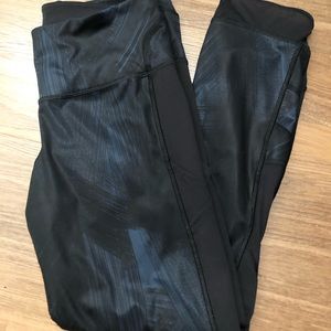 Lululemon 7/8 Leggings Black/Blue Size 8